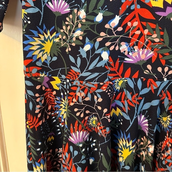 LulaRoe Dress Nicole Dark Floral Multicolor Fit & Flare 3/4 Sleeve Size XL - Picture 5 of 13